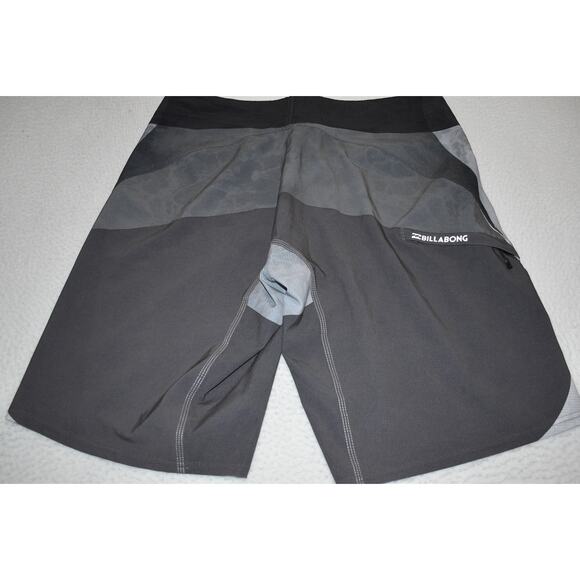 Billabong PlatinumX Swimming Board Shorts Mens Size 34 Gray Polyester Blend - Picture 6 of 8